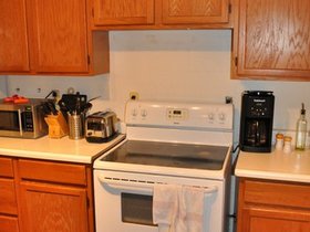 reduced-Kitchen-Before09.jpg