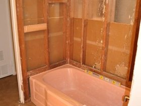 GuestBath_2596.jpg