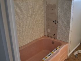 GuestBath_2679.jpg